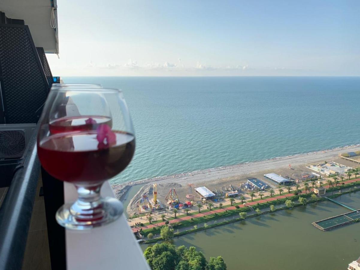 Orbi Twin Towers C Block Batumi Exterior foto