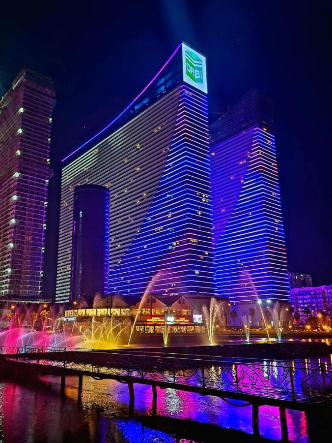 Orbi Twin Towers C Block Batumi Exterior foto
